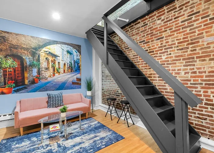 Premium Flat Near Attractions